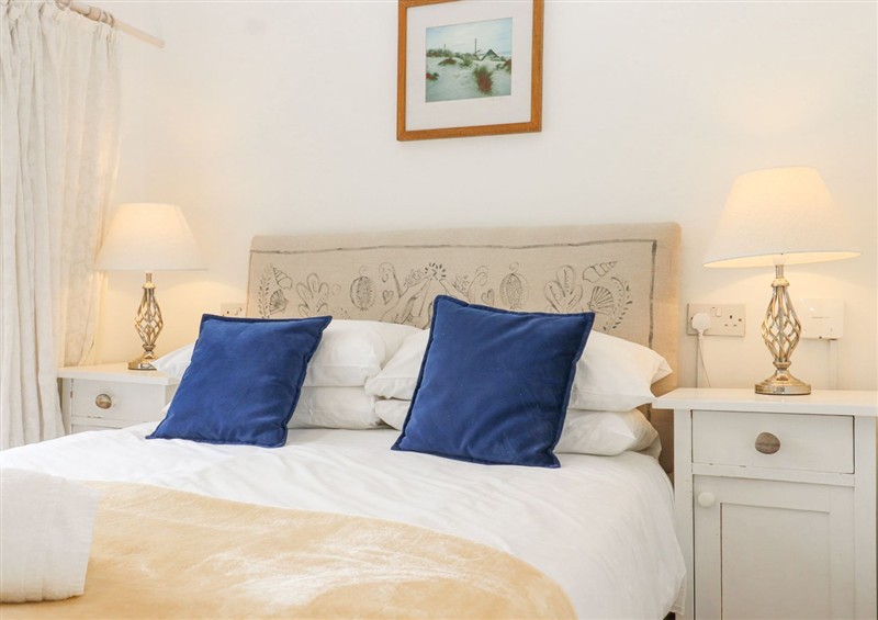 A bedroom in Greengates (photo 4) at Greengates, Camber