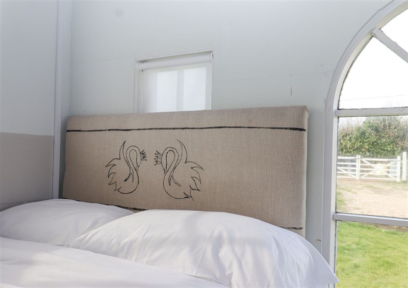 This is a bedroom (photo 9) at Greengates, Camber