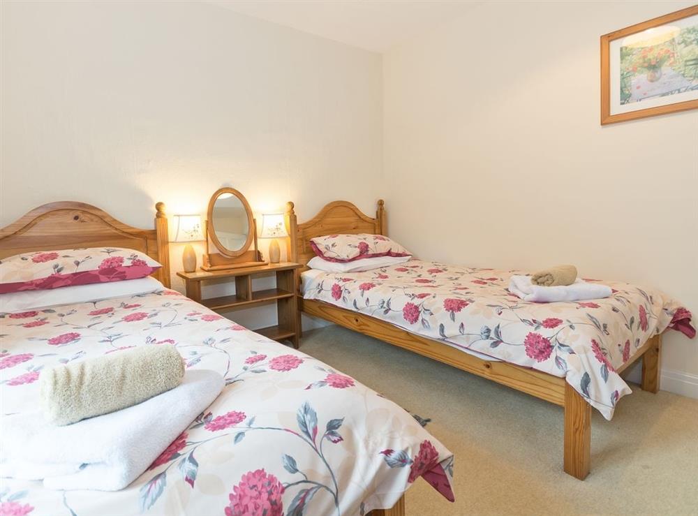 Twin bedroom at Greenlands Farmhouse in Barmby Moor, York., North Yorkshire