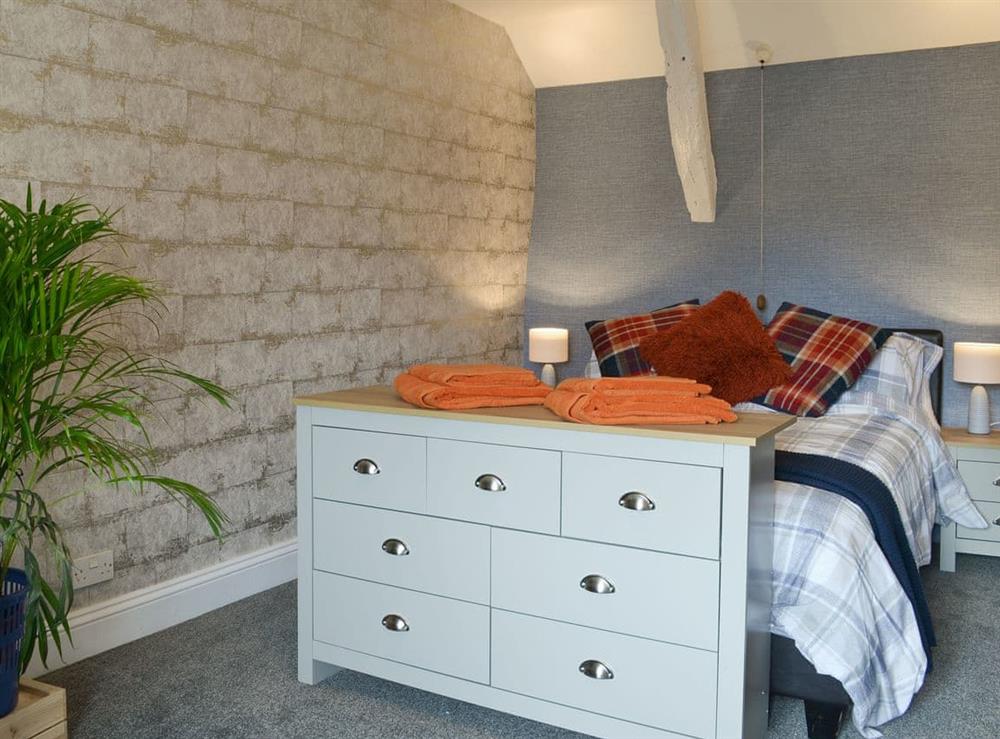 Relaxing double bedroom at Greenpastures in Patchacott, near Okehampton, Devon