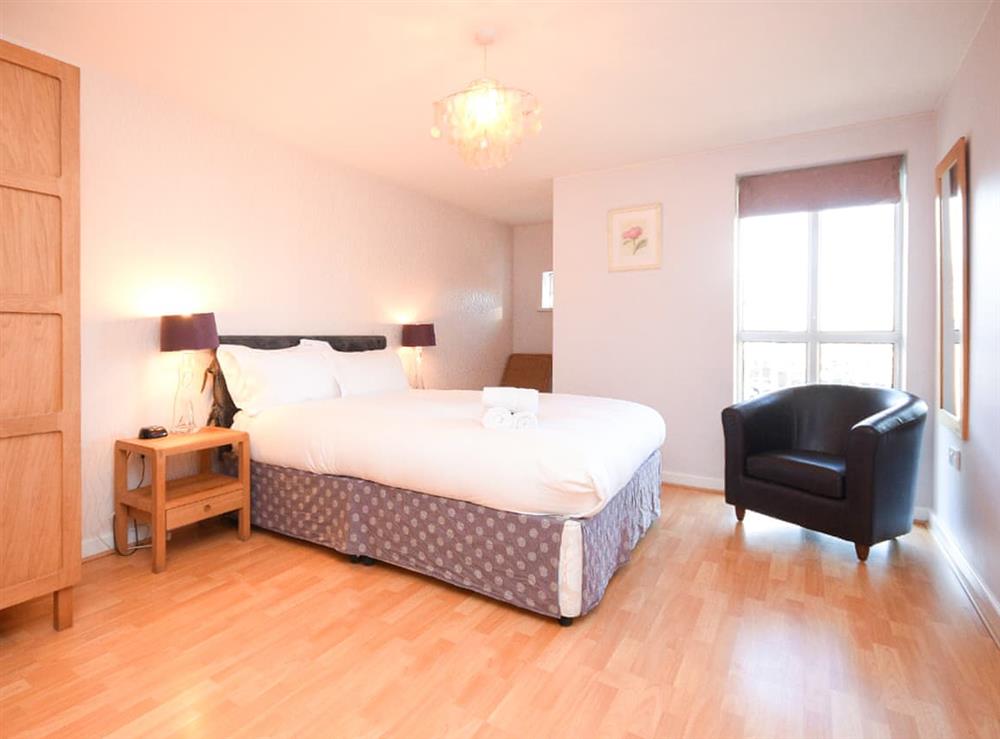 Double bedroom at Greenwich in Southampton, Hampshire