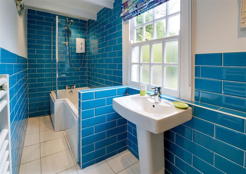 This is the bathroom at Grey Roofs, Port Isaac