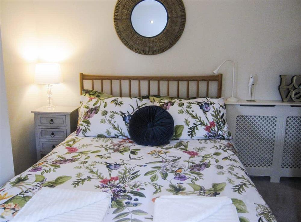 Double bedroom at Greyfriars House in Gloucester, Gloucestershire