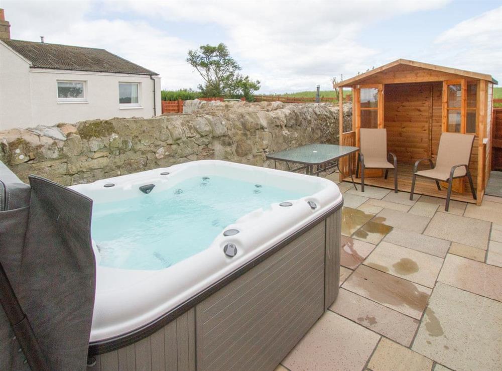 Hot tub at Grieves Cottage in Portmahomack, near Tain, Ross-Shire