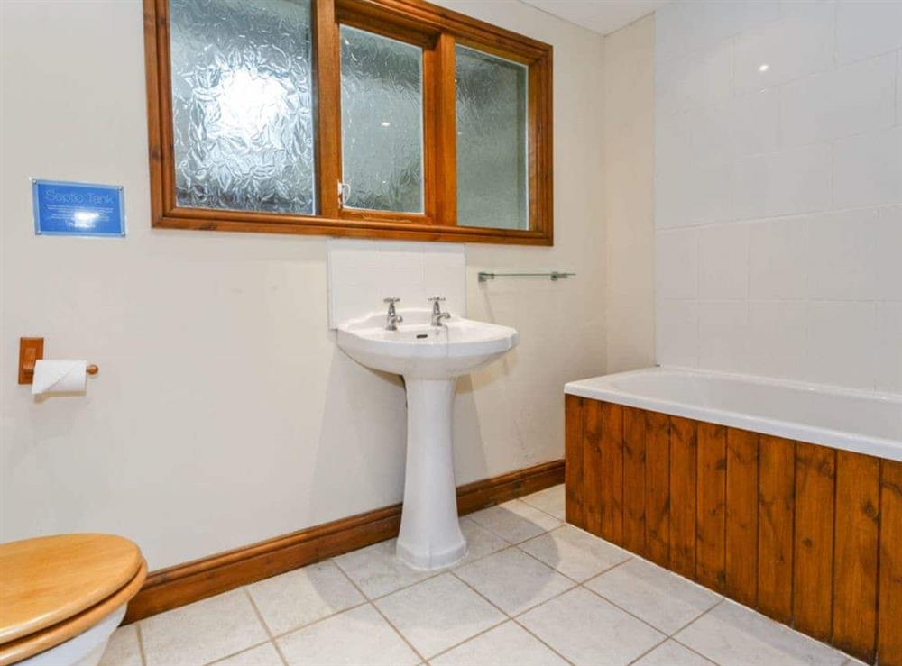Bathroom at Grisedale Barn in Threshfield, near Grassington, North Yorkshire