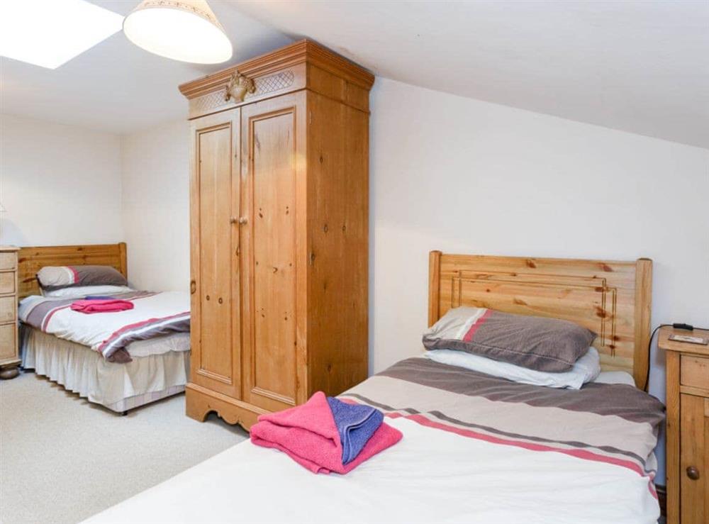 Twin bedroom (photo 2) at Grisedale Barn in Threshfield, near Grassington, North Yorkshire
