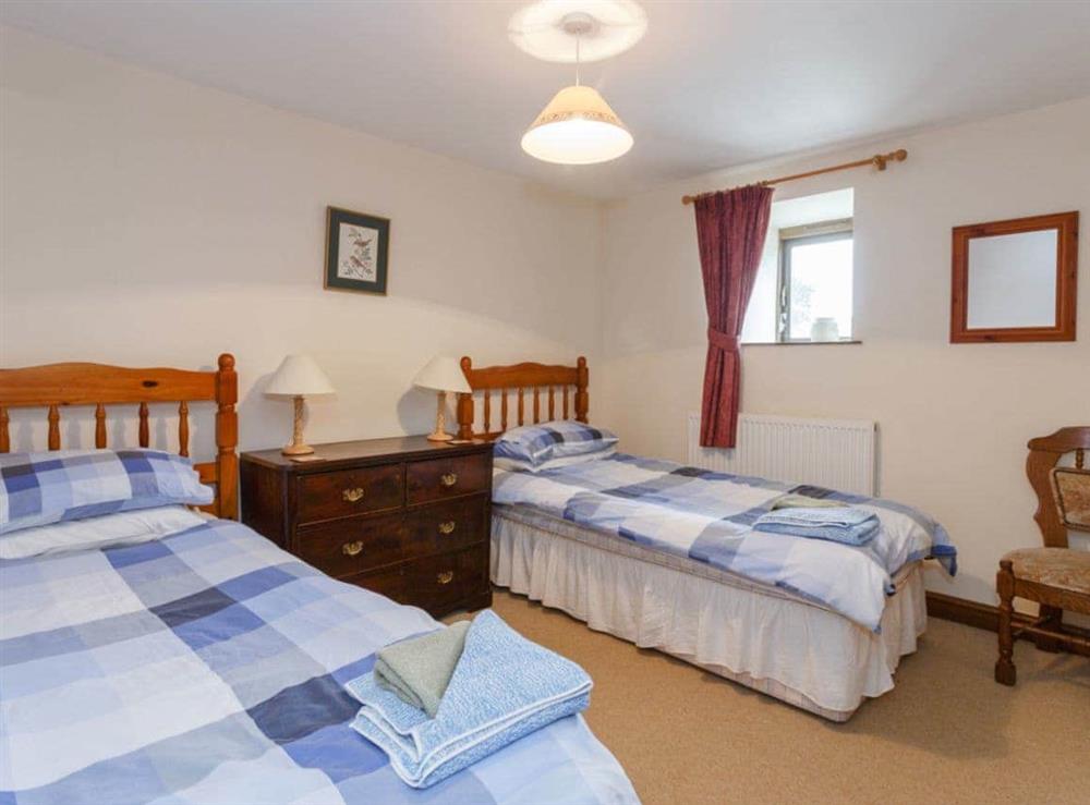 Twin bedroom (photo 3) at Grisedale Barn in Threshfield, near Grassington, North Yorkshire