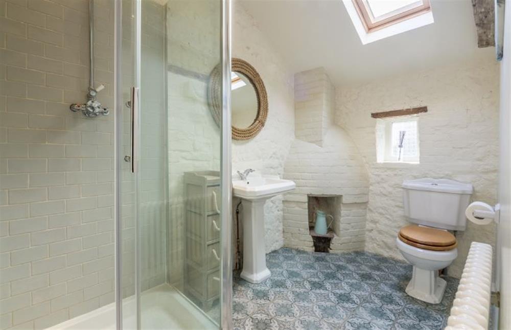 Ground floor: Master bedroom en-suite shower room at Grooms Cottage (Brancaster), Brancaster near Kings Lynn