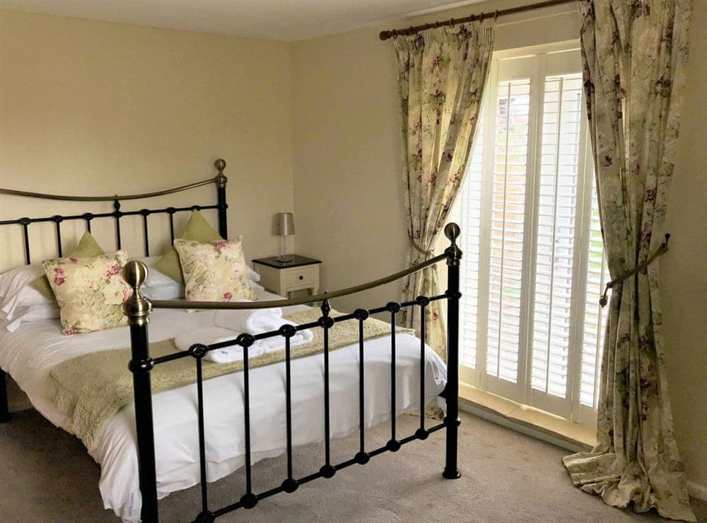 Double bedroom at Grooms Cottage in Burton-On-Trent, Staffordshire