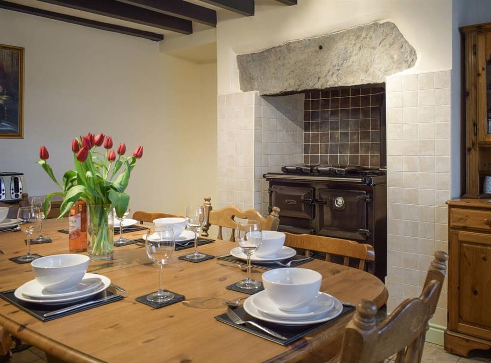 Spacious dining area at Groudd Hall Cottage in Cerrigydrudion, near Betws-y-Coed, Clwyd