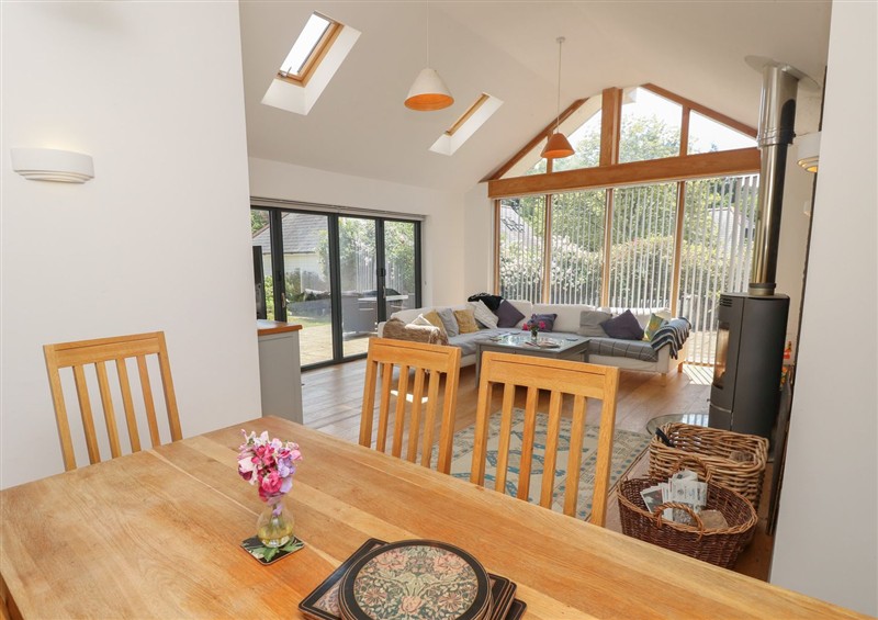 Enjoy the living room (photo 3) at Guildford Farmhouse, Havenstreet near Newport