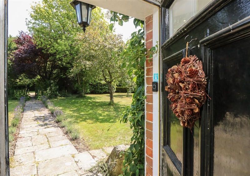 Outside at Guildford Farmhouse, Havenstreet near Newport