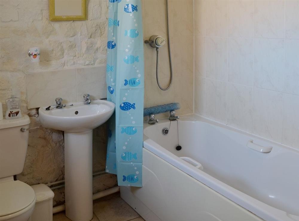 Bathroom at Guillemot Cottage in Flamborough, East Riding of Yorkshire