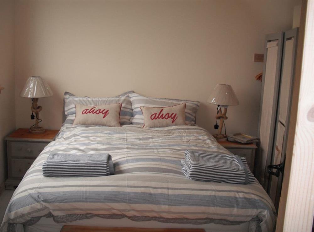 Double bedroom (photo 2) at Gull Cottage in Lendalfoot, Ayrshire
