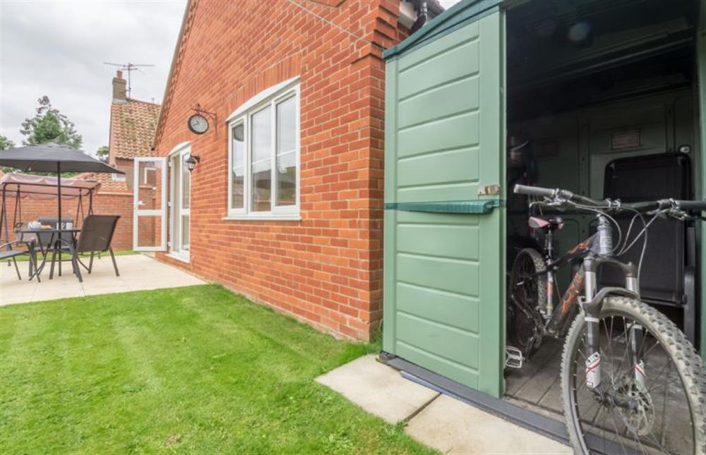Secure bike storage at Gulls Nest, Wells-next-the-Sea