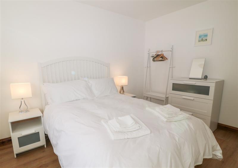 This is a bedroom (photo 2) at Gulls View, Looe