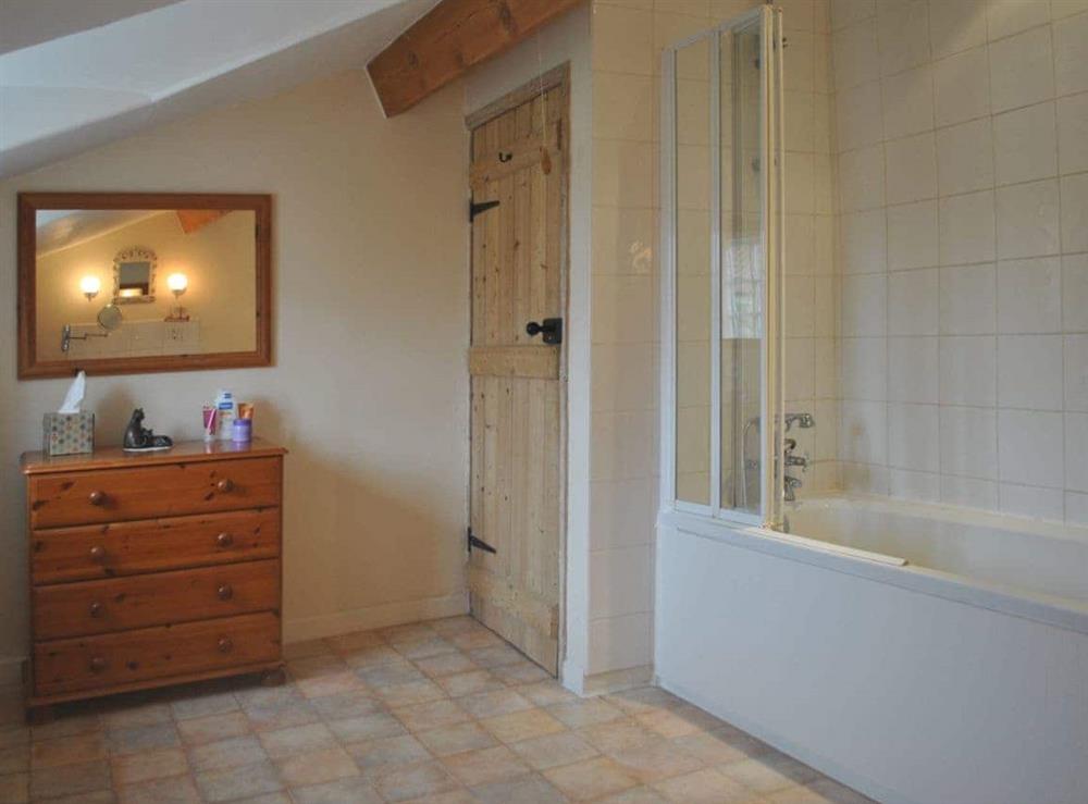 Bathroom at Gunluck Cottage in Brompton by Sawdon, North Yorkshire
