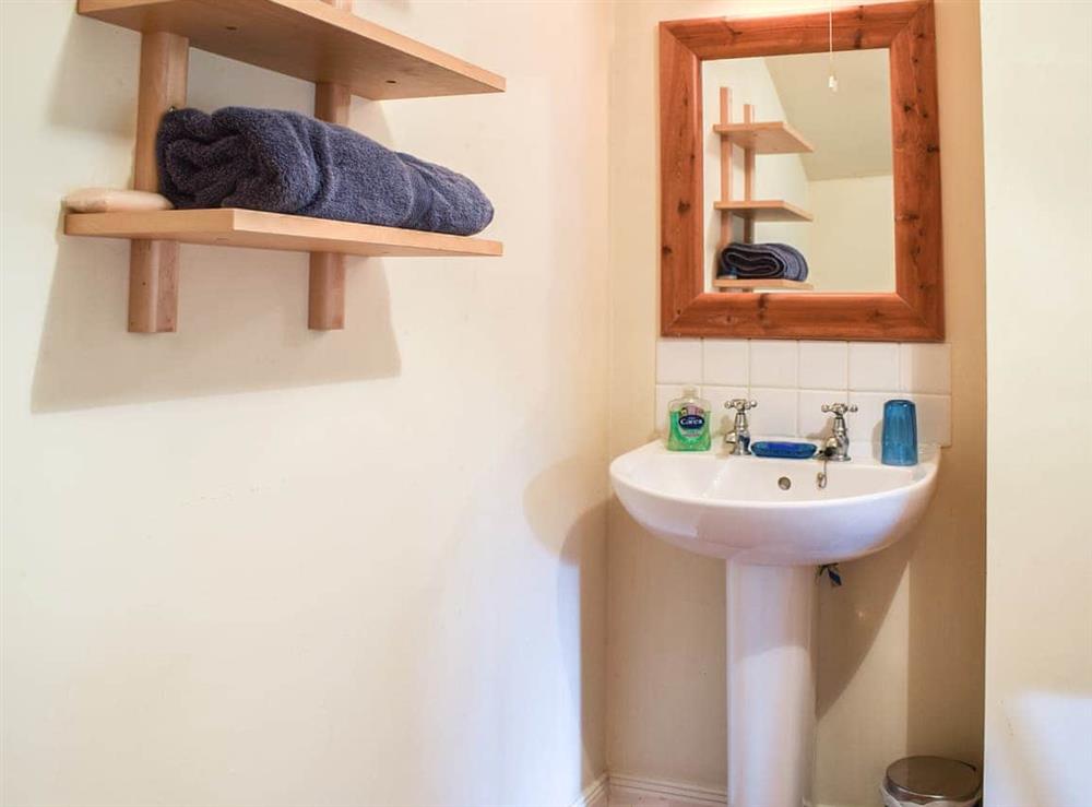 Bathroom (photo 2) at Gushat Cottage in Strathtay, near Aberfeldy, Perthshire
