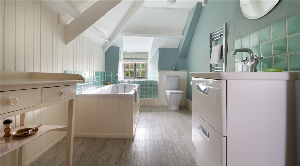 The bathroom at Guy's Cottage in Port Quin, Cornwall