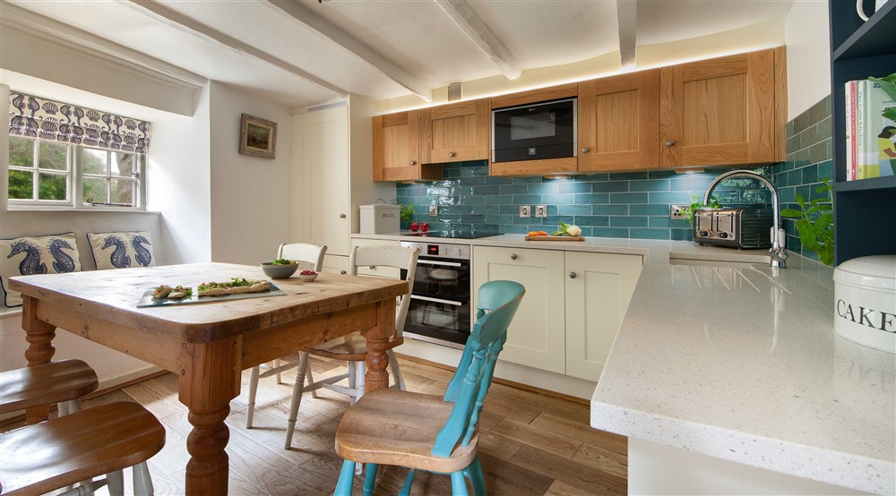 The kitchen (photo 2) at Guy's Cottage in Port Quin, Cornwall