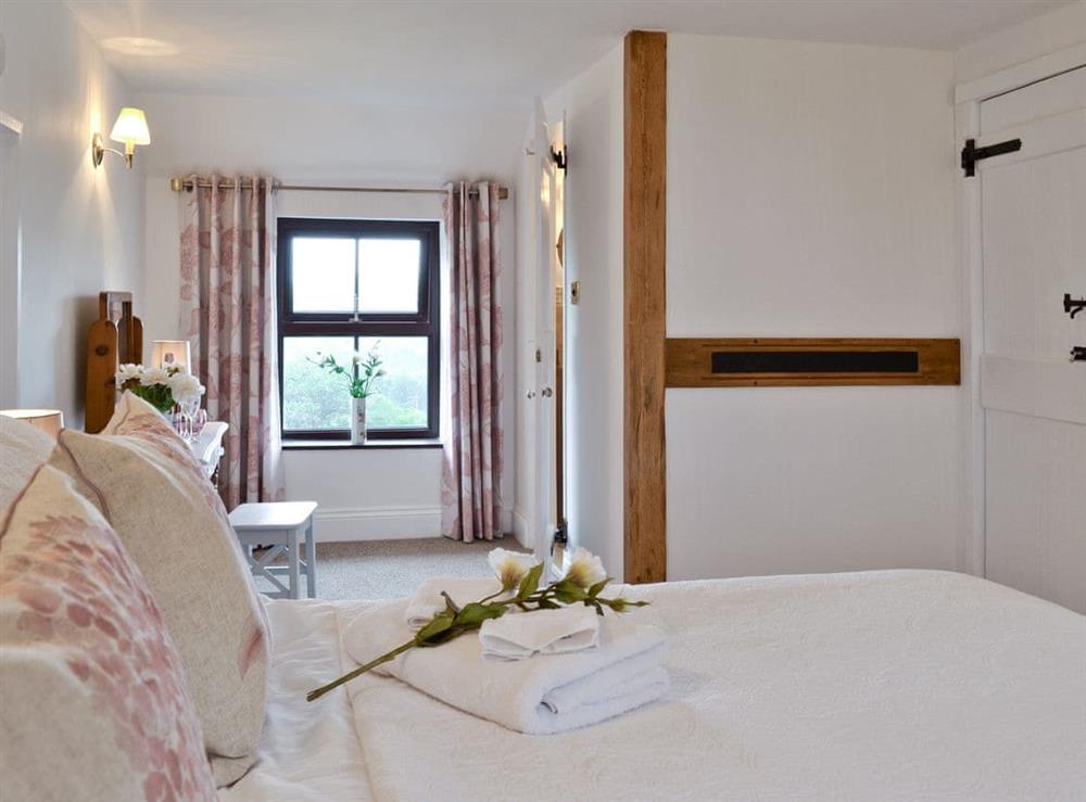 Master bedroom at Gwar Nant Cottage in Llandovery, Dyfed