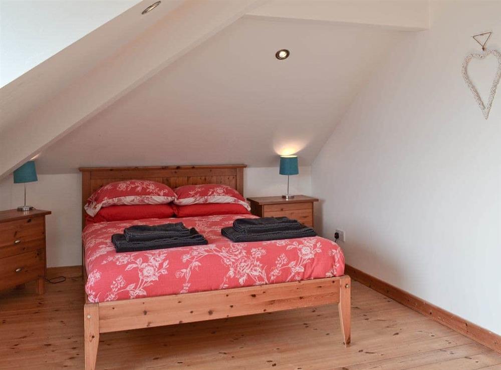 Double bedroom (photo 2) at Gwelfor in Trearddur Bay, Anglesey, Gwynedd