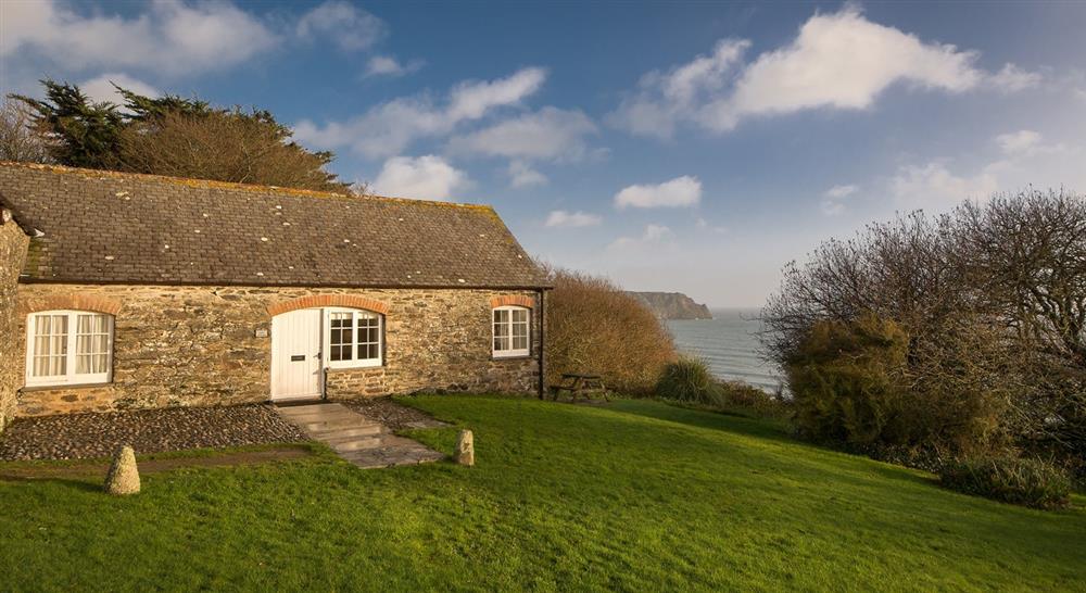 The exterior of Dairy Cottage, Roseland, Cornwall