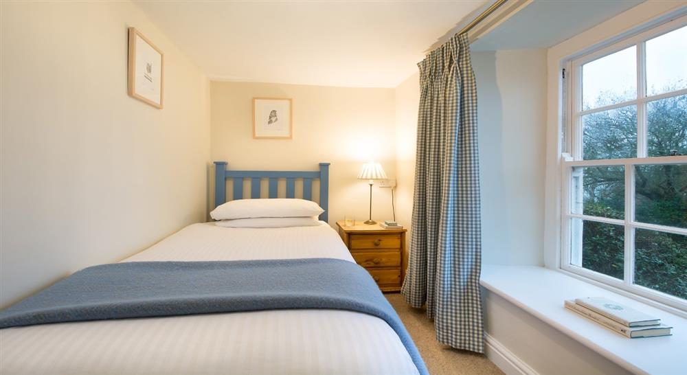 The single bedroom at Gwendra Wartha in Truro, Cornwall