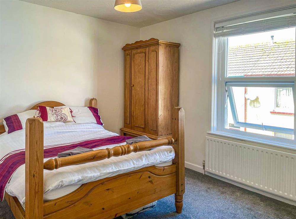 Double bedroom at Gwens House in Weymouth, Dorset