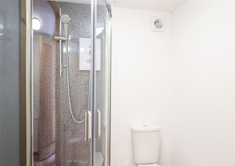 The bathroom at Gwernffridd, Pennant near Llanbrynmair
