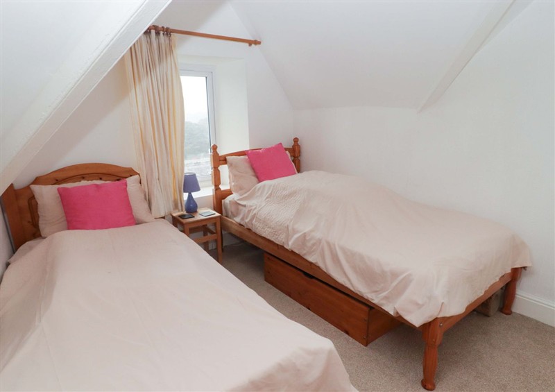 A bedroom in Gwylan Maisonette at Gwylan Maisonette, Tenby
