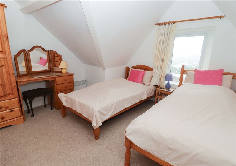 This is a bedroom (photo 2) at Gwylan Maisonette, Tenby