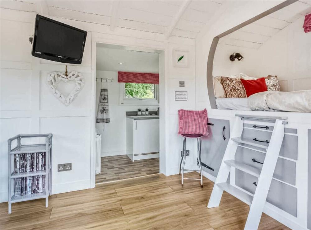 Double bedroom at Gwyneths Haven in Llwynhelig, South Glamorgan