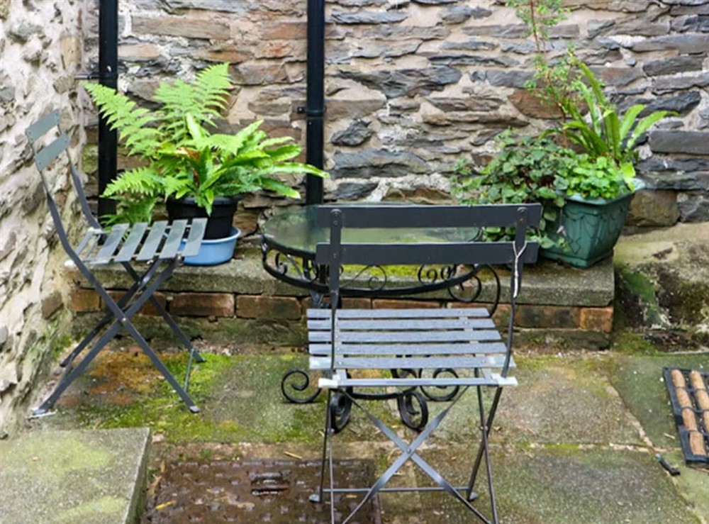 Sitting-out-area at Gwynfryn in Corwen, Clwyd