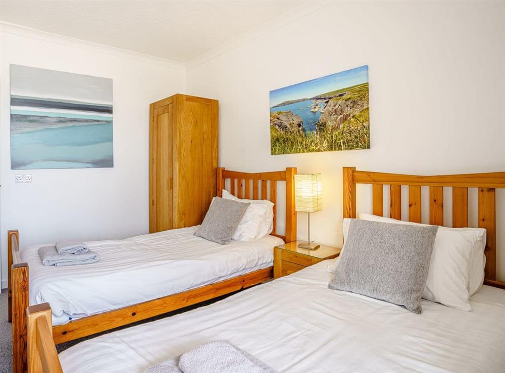 Twin bedroom (photo 2) at Gwynt y Mor in Gwbert, Cardigan Bay, Dyfed