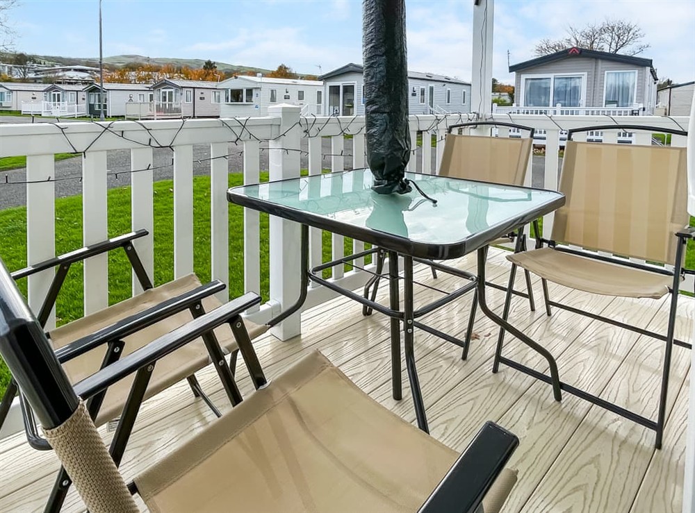 Sitting-out-area at H and D Greenan Village in Ayr, Ayrshire