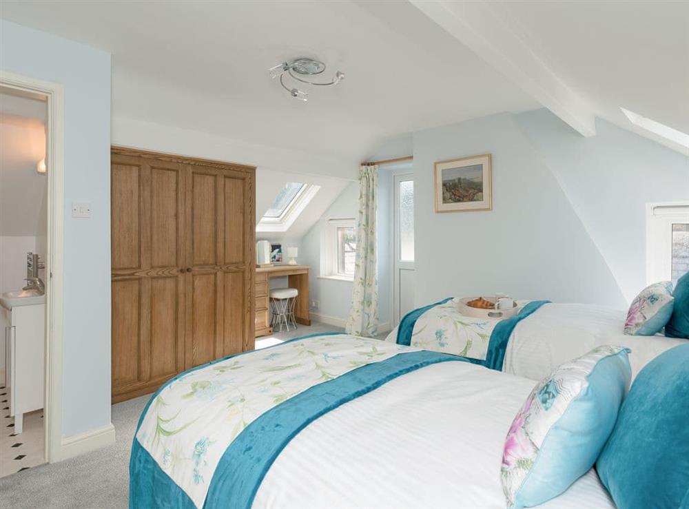 Comfortable twin bedroom (photo 2) at Haddon Villa in Bakewell, Derbyshire
