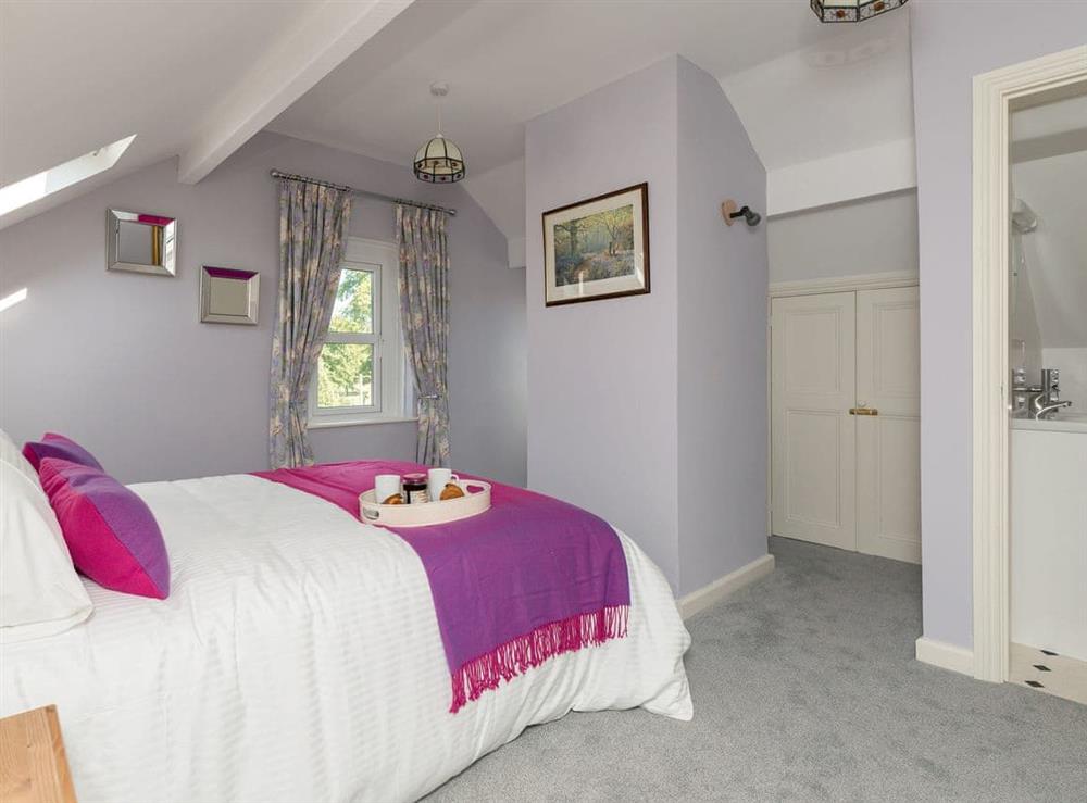 Spacious double bedroom at Haddon Villa in Bakewell, Derbyshire