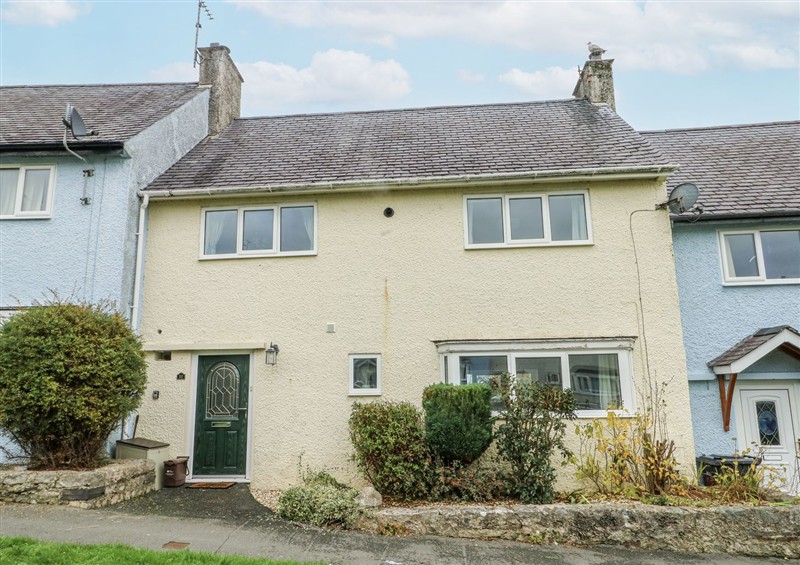 This is the setting of Hafan Hapus at Hafan Hapus, Beaumaris