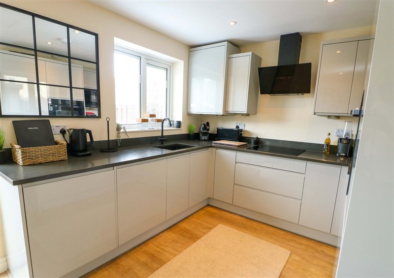 Kitchen (photo 2) at Hafan Rhos, Rhos-On-Sea