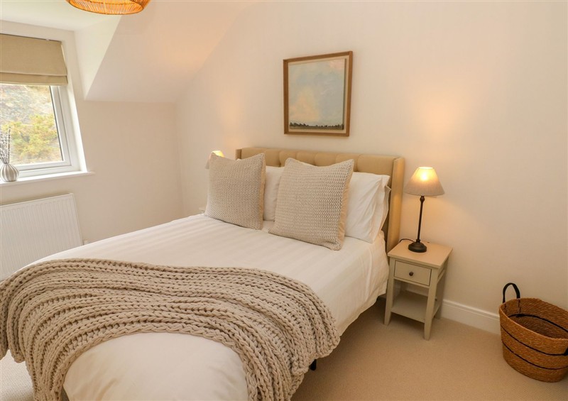 One of the 3 bedrooms (photo 2) at Hafan Y Gof, Cenarth