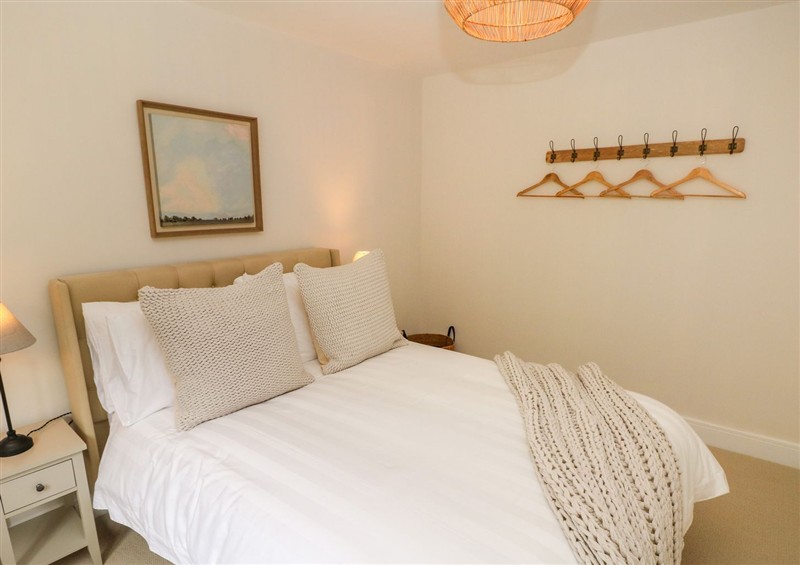 One of the 3 bedrooms (photo 3) at Hafan Y Gof, Cenarth