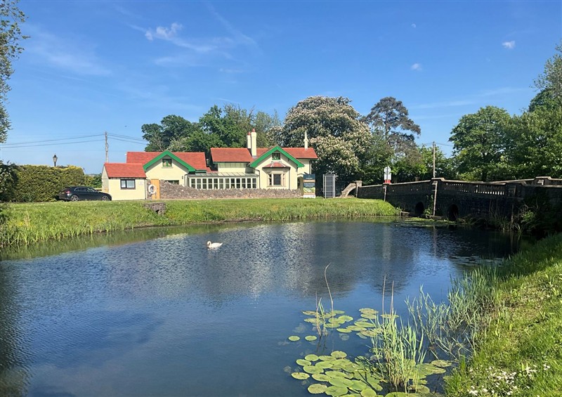 The setting of Hafod Lodge at Hafod Lodge, Hensol near Pontyclun