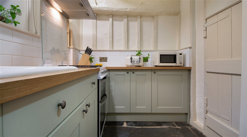 The kitchen (photo 2) at Hafod Y Fedw in Llanelltyd, Gwynedd