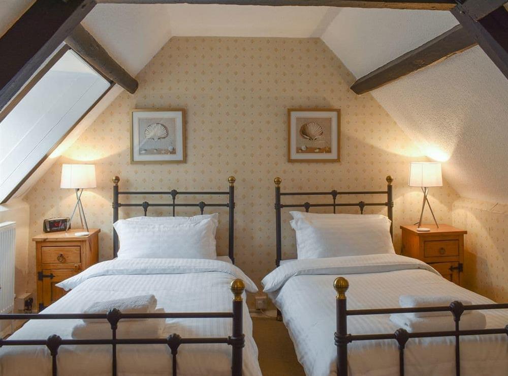 Good-sized twin bedroom at Haggerlythe in Whitby, North Yorkshire