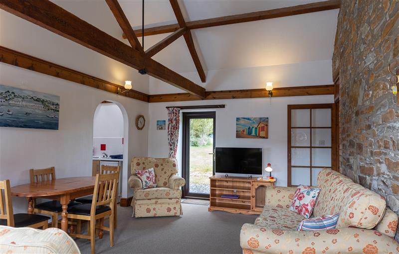 The living area at Halcyon Cottage, Torrington