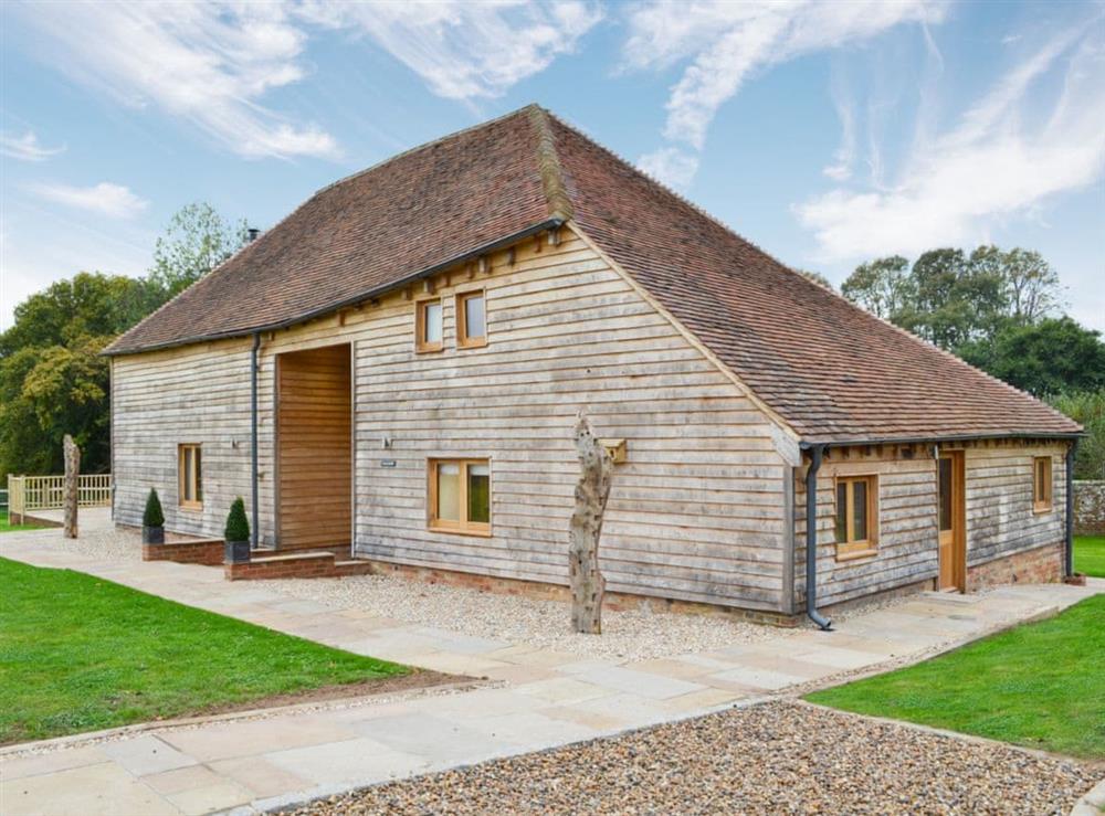 Stunning, 250 year old, restored timber framed listed Sussex barn