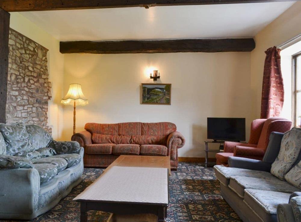 2nd lounge at Halford Big Barn in Craven Arms, Shropshire
