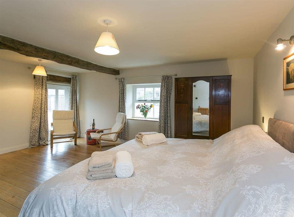 Large master bedroom with en-suite (photo 2) at Hall Barn in Earl Sterndale, near Buxton, Derbyshire