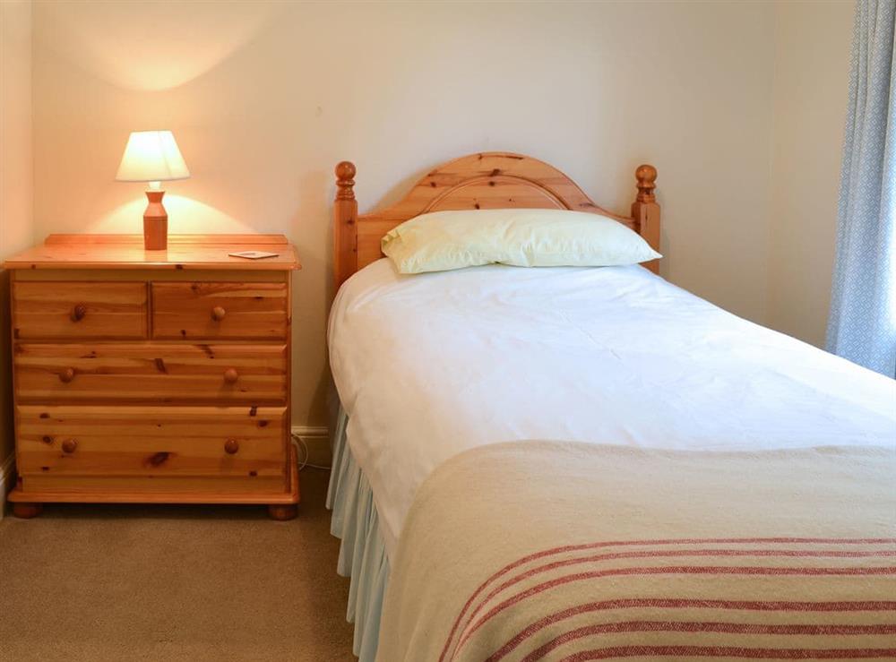 Cosy single bedroom at Hall Cottage in Gresham, near Sheringham, Norfolk